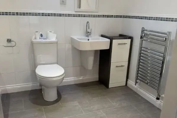 AIR-case-study-bathroom-2-after